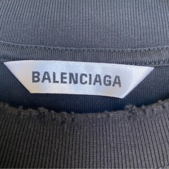 Balenciaga Paris Black Distressed Tee Size XS - Picture 6 of 11